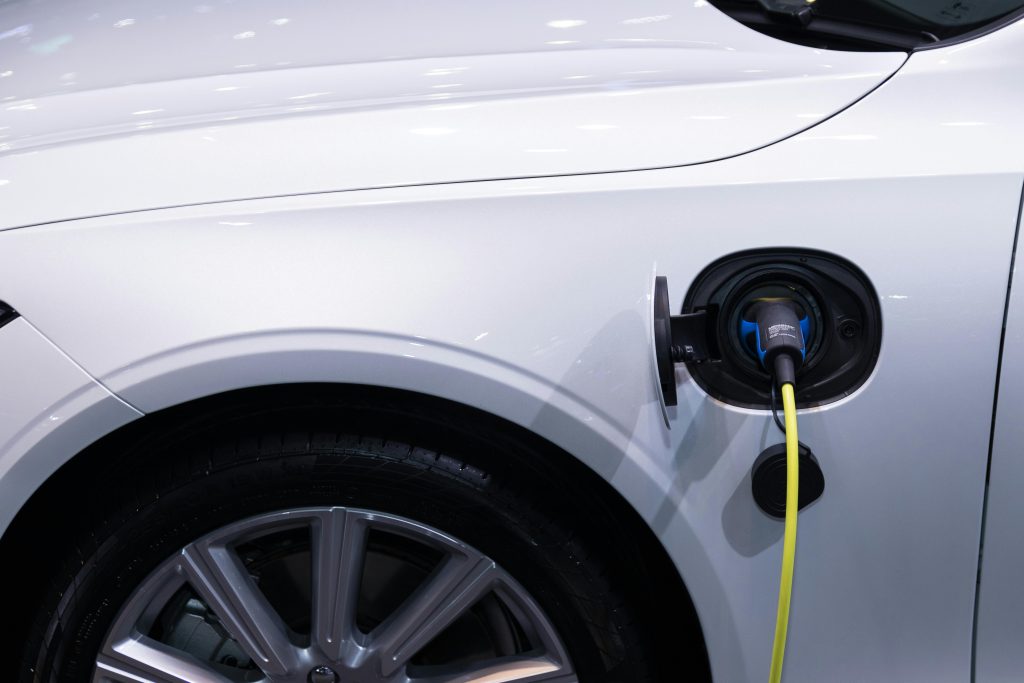 carros elétricos carregamento aliança condomínios síndicos